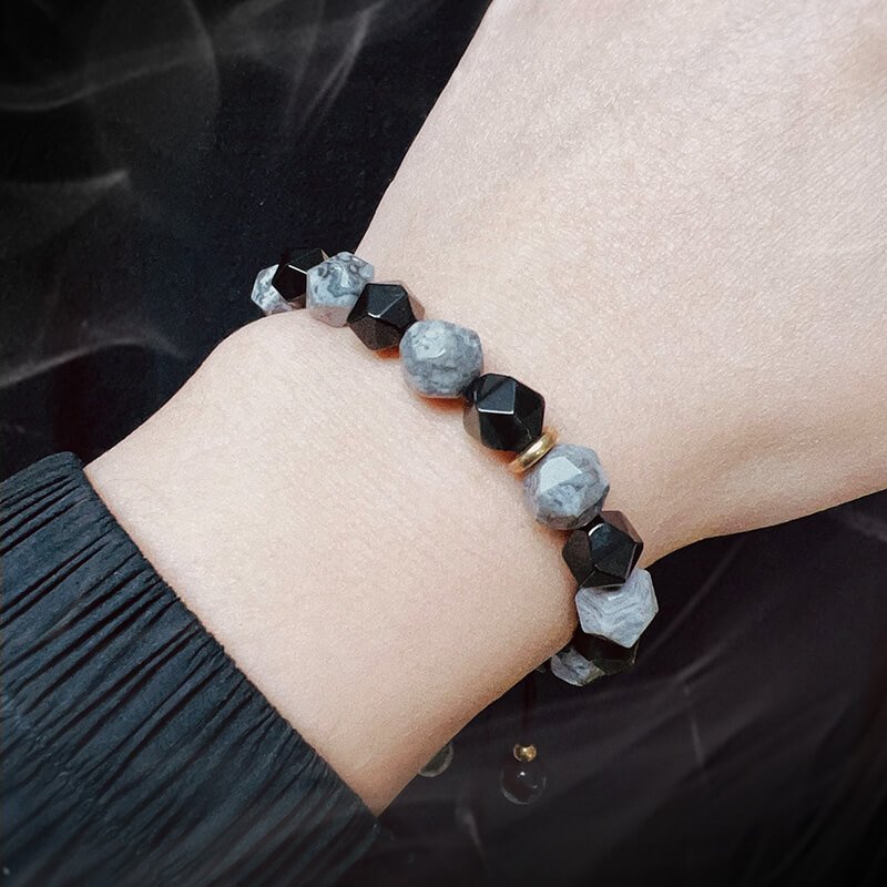 Men’s Original Energy bracelet in L size (6.7–7.1") – Obsidian stabilizes Root Chakra for security and Picasso Stone enhances Heart Chakra creativity.