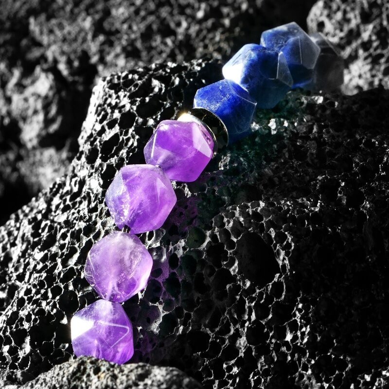 Close-up of minimalist metal accents enhancing Amethyst-Blue-veinstone design for understated elegance