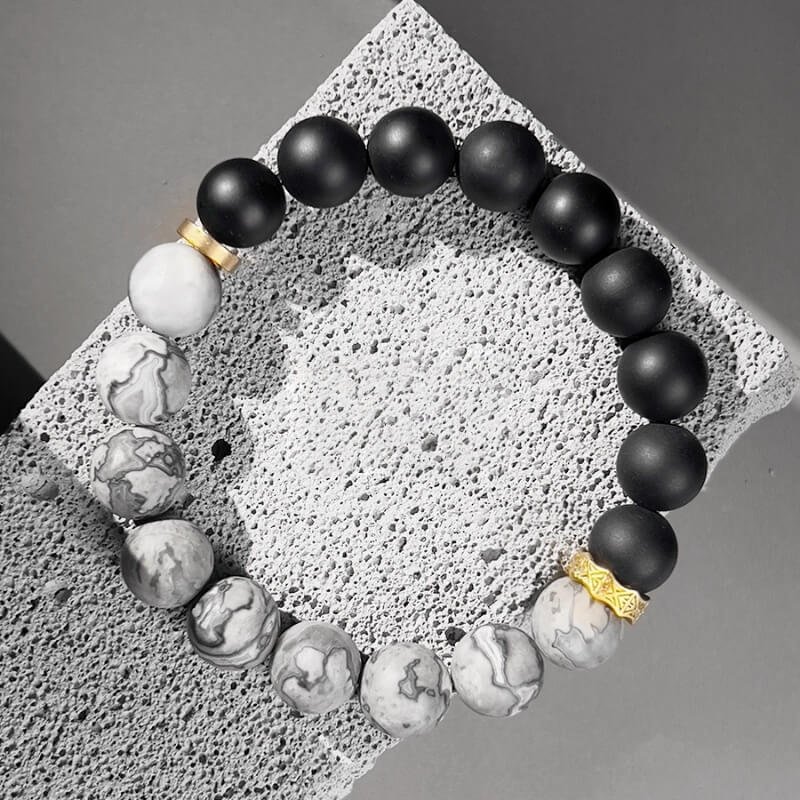 Root to Solar Plexus chakra energy flow diagram for Map Stone – Black Agate bracelet, harmonizing protection and exploratory drive